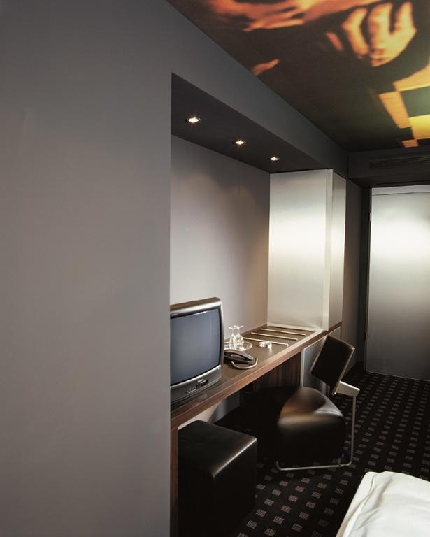 Hotel Kult